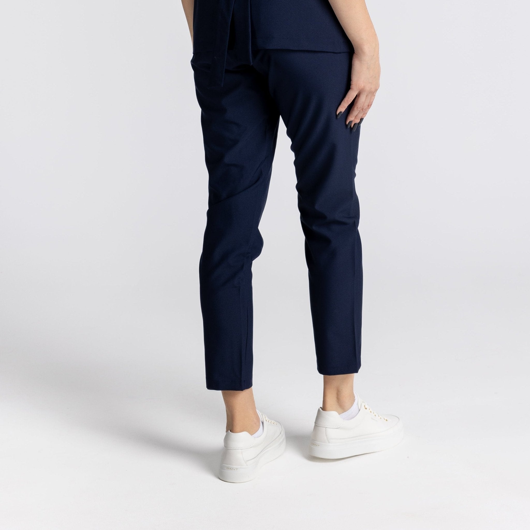 Costum Premium Elastic Sofia - Inotex