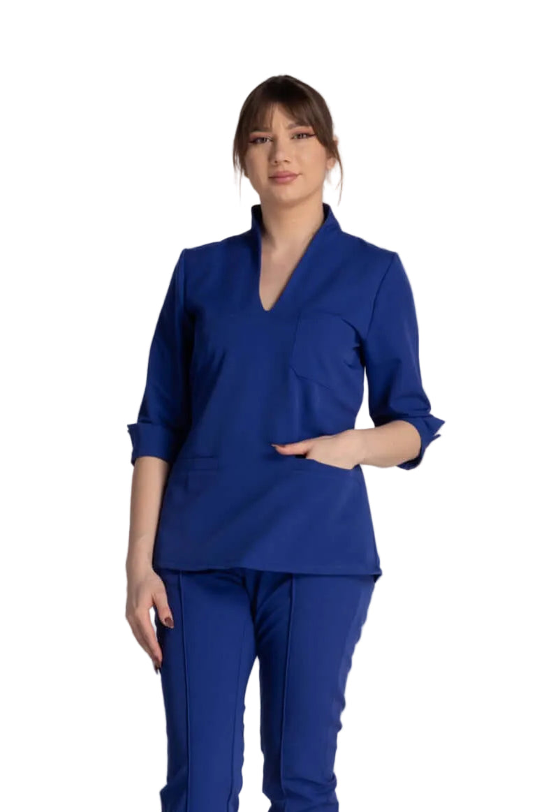Bluza Elastica Elise - bluza medicala eleganta cu guler shal si buzunare, ideal pentru profesioniștii din domeniu.